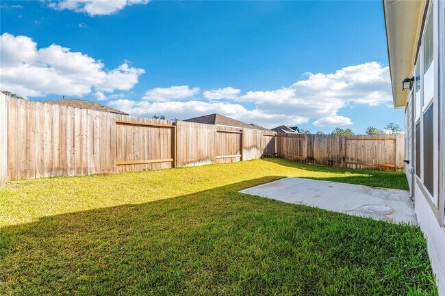 Building Photo - 16215 Globetrotter Ct