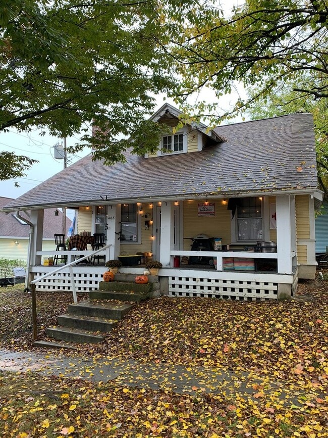 Building Photo - 408 E Cottage Grove Ave
