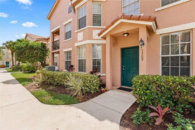 Building Photo - 1309 Belmont Pl