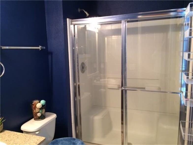 Master Bed Room Bathroom - 2810 Legends Crest Drive