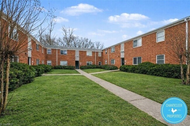 Building Photo - 1603 Autumn Dr