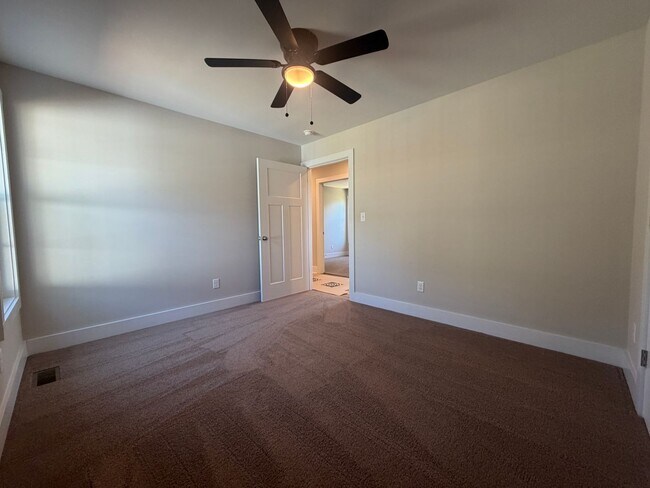 Building Photo - New Construction First Floor Duplex