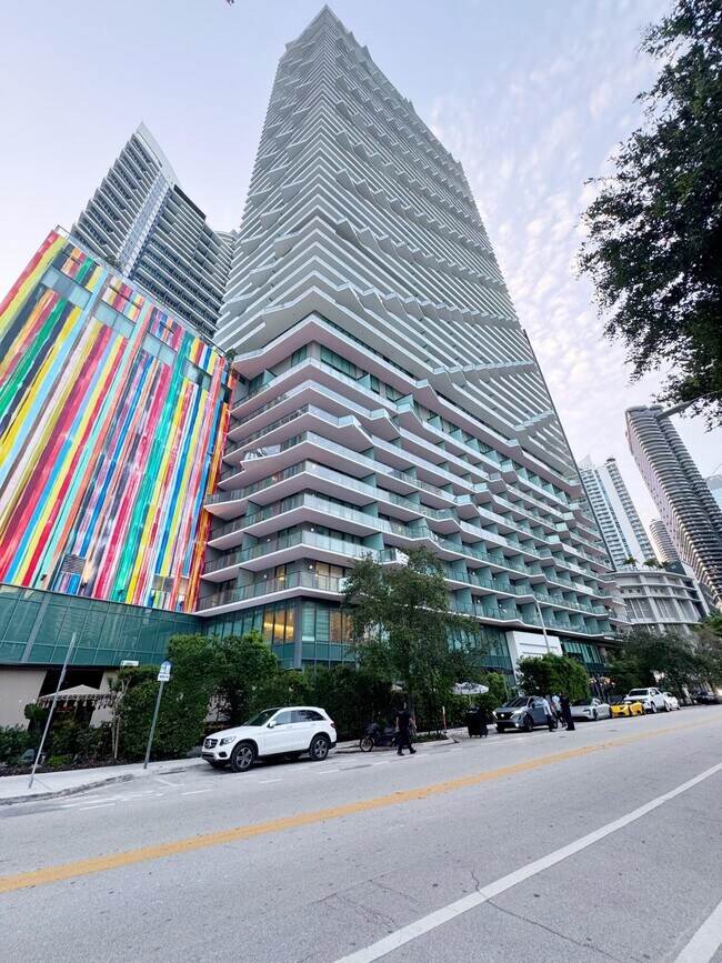 Primary Photo - 1300 S Miami Ave