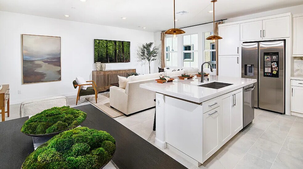 Kitchen/living room - 438 Caliper Way