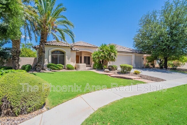 Building Photo - 4663 S Oleander Dr