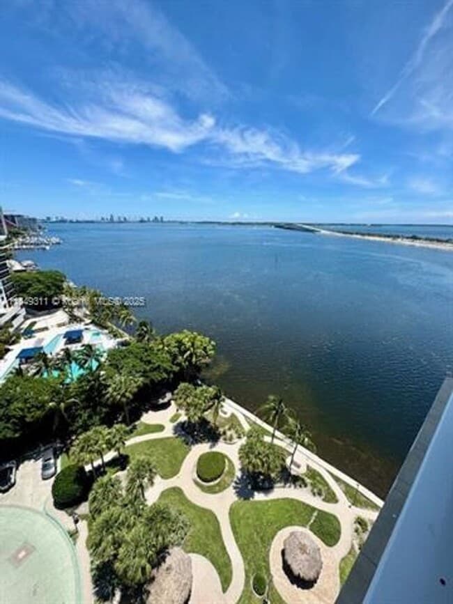 Building Photo - 2451 Brickell Ave