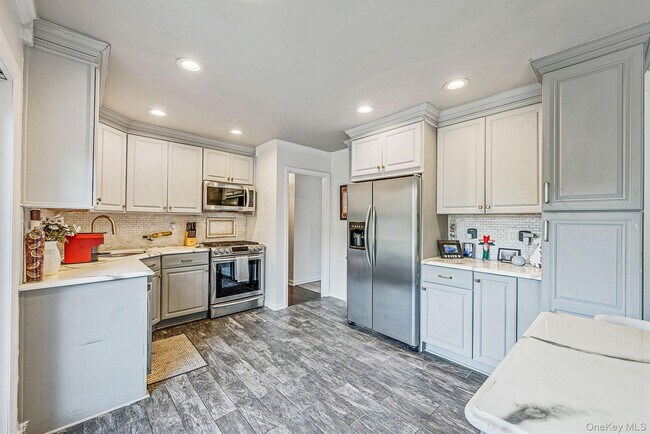 Building Photo - 50 Mole Pl