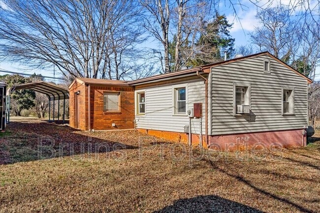 Building Photo - 3134 Dillon Rd