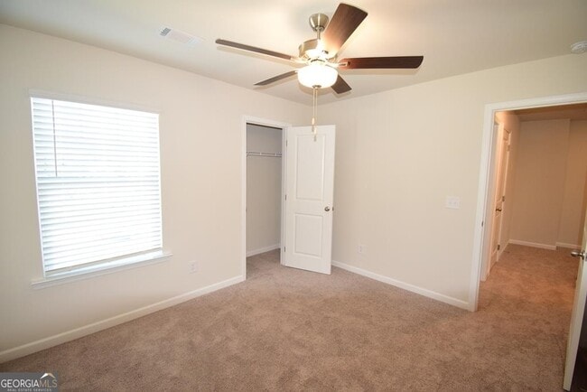 Building Photo - 82 Sepia Oak Dr