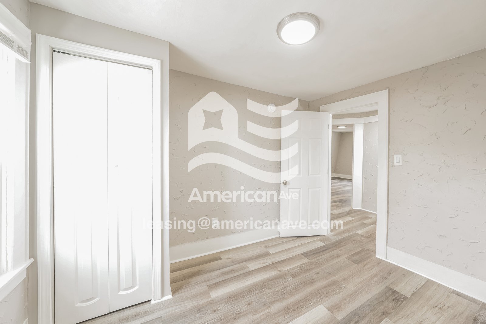 Building Photo - 238 Bruce St