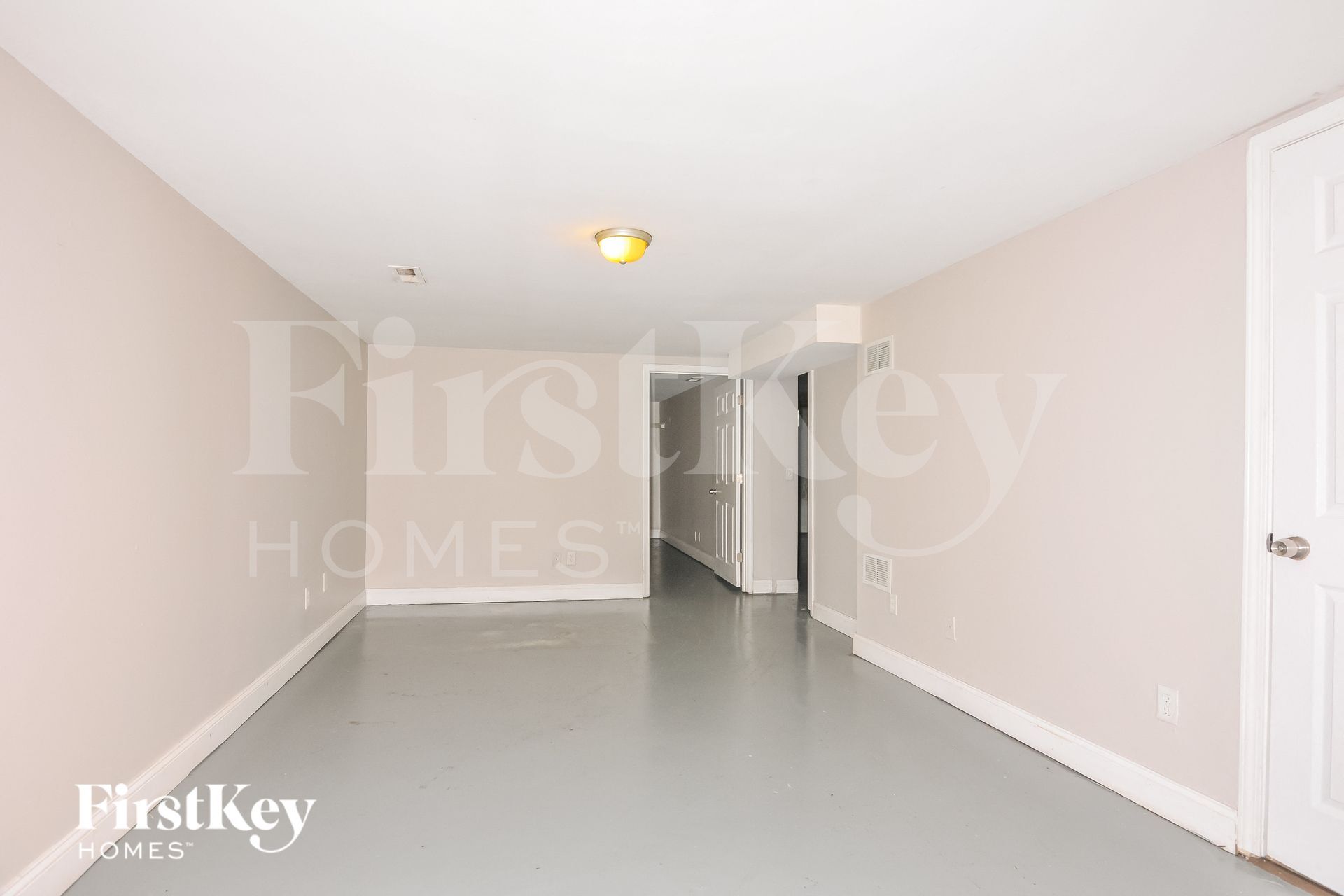 Building Photo - 2701 Essex St