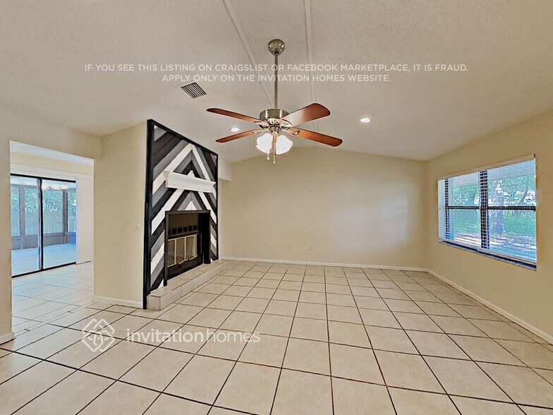 Building Photo - 25535 Lido Ave