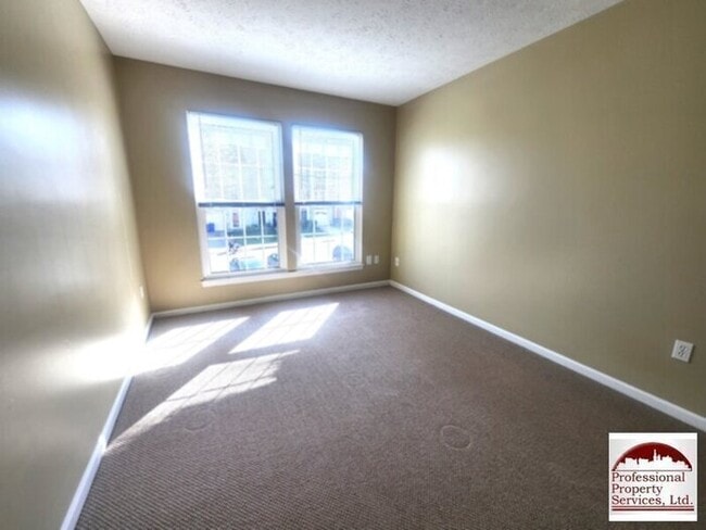 Building Photo - 5351 Regal Ct