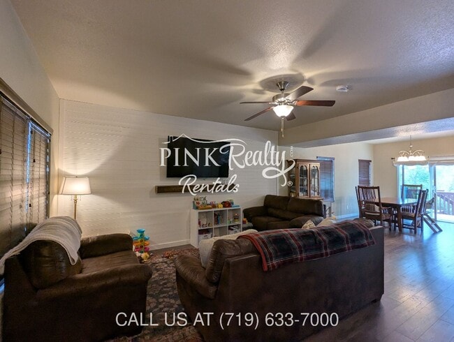 Building Photo - 7341 Tributary Ct