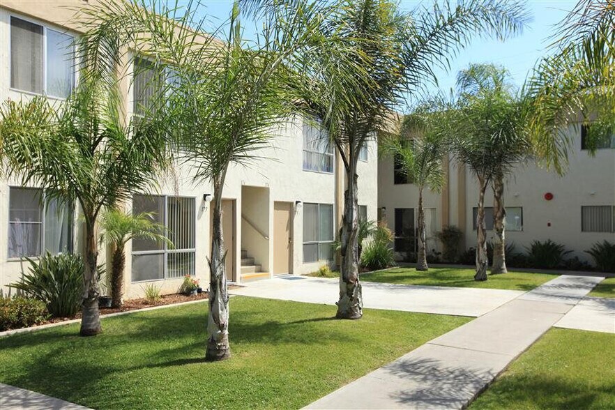 Vista Lane Apartments 14401450 2nd Ave Chula Vista CA 91911