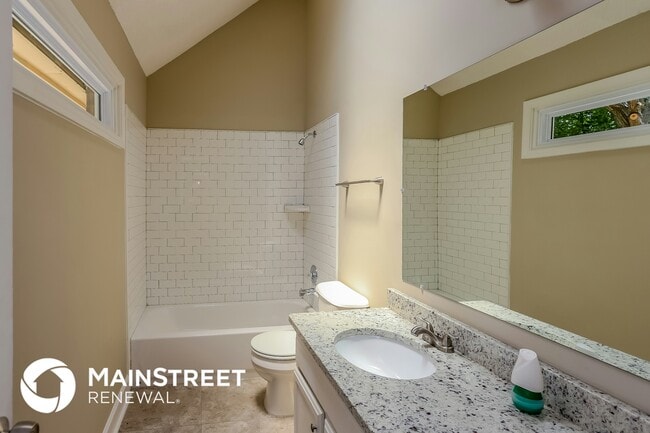 Building Photo - 6673 Winding Birch Dr