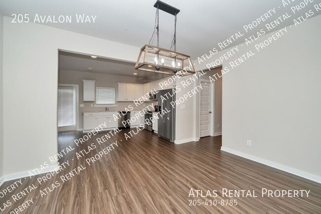 Building Photo - 205 Avalon Wy