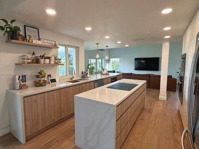 Building Photo - 311 NW 201st Ave