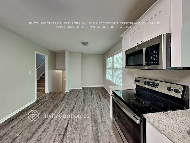 Building Photo - 2819 Collier Dr NW