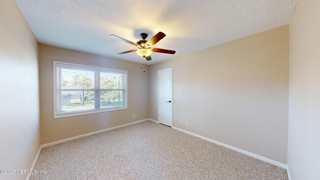 Building Photo - 695 A1A N