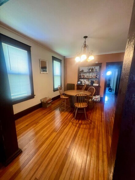 Building Photo - 479 West St