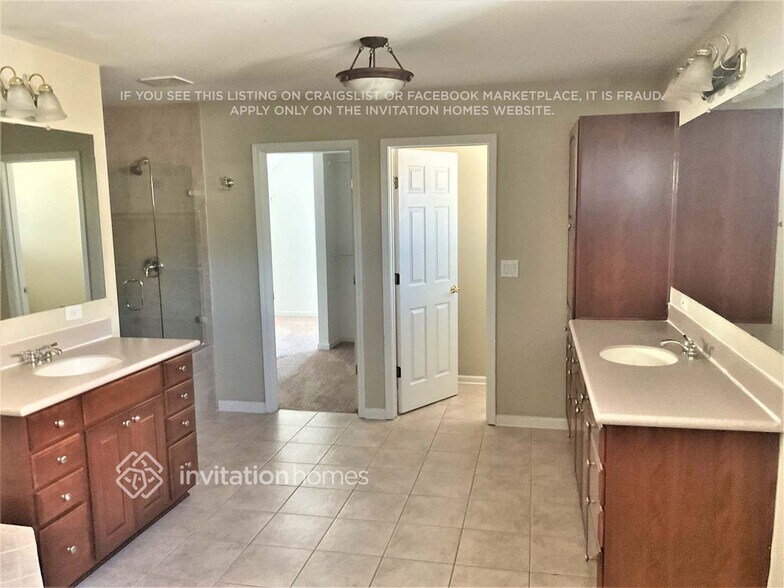 Building Photo - 5709 Jamerson Dr