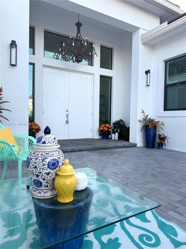 Building Photo - 11460 SW Pietra Wy