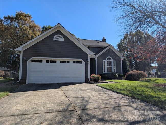 Primary Photo - 160 Stone Ridge Ln