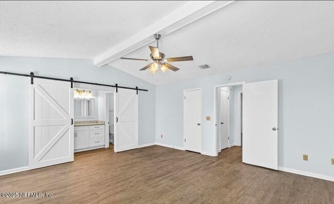 Building Photo - 10959 Peppermill Ln