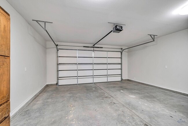 Building Photo - 3741 Alnwick Dr