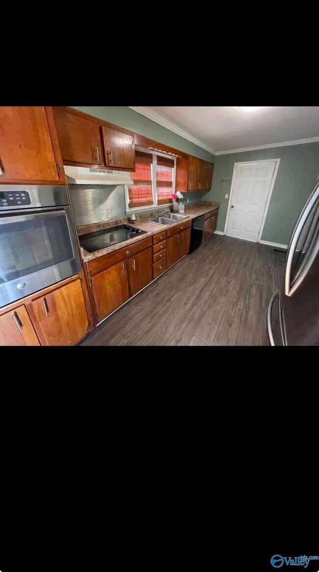 Building Photo - 2508 Trail Ridge Rd NW