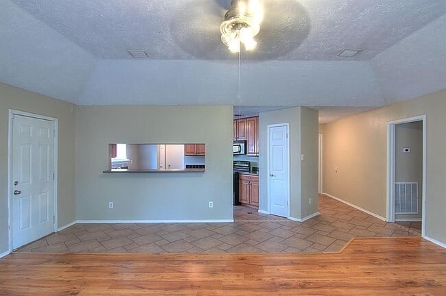 Building Photo - 1111 Jack Block Ct