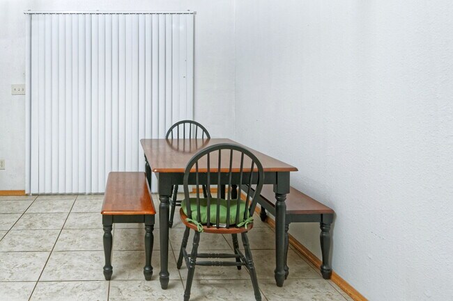 Building Photo - Lots of space for you and your dog!