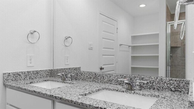 Building Photo - 1438 Windom Court Way