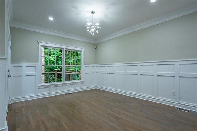 Building Photo - 3924 Ashford Dunwoody Rd NE