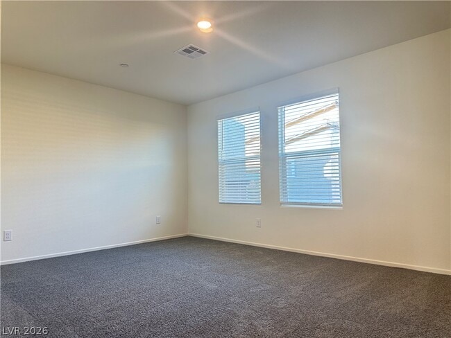 Building Photo - 9918 Saffron Hls St