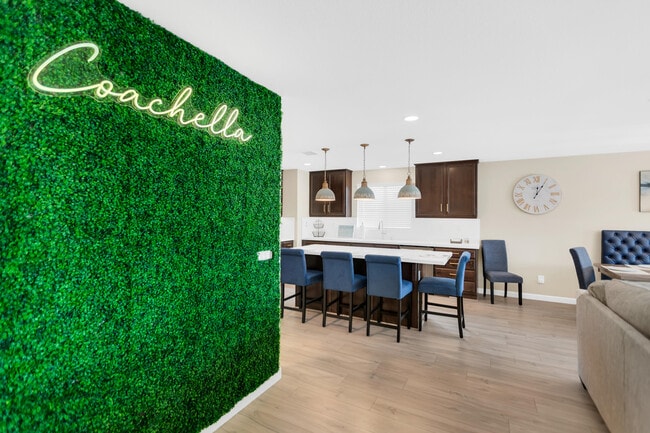 Building Photo - 84131 Azzura Way