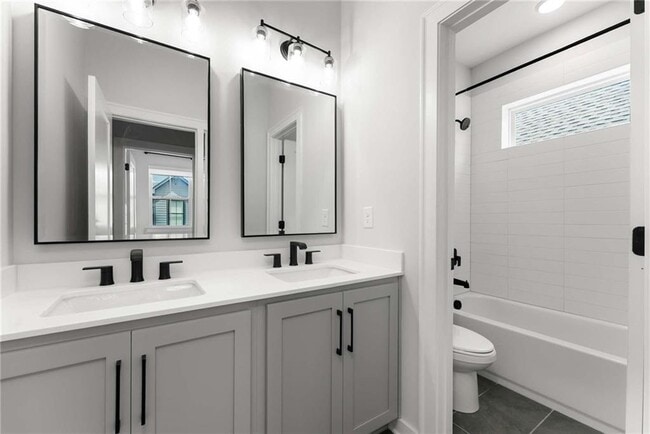Building Photo - 455 Ashbury Dr