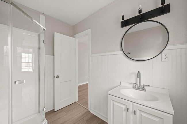 Building Photo - 1912 22nd St