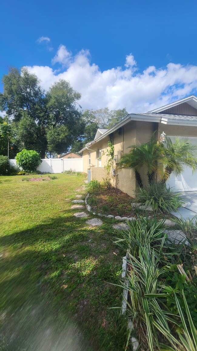 Building Photo - 2905 Autumnwood Trail