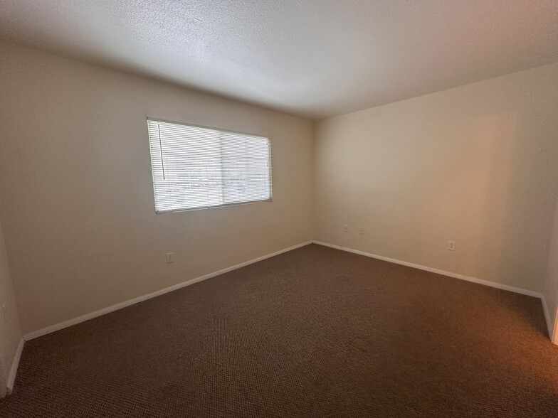 Building Photo - 2210 Miguel Chavez Rd