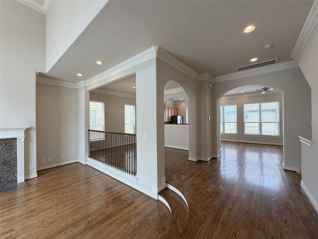 Building Photo - 2612 Edgefield Lakes Dr