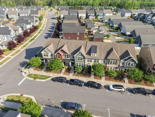 Building Photo - 3-Bedroom Home with Spacious Layout & Private Backyard in Wendell