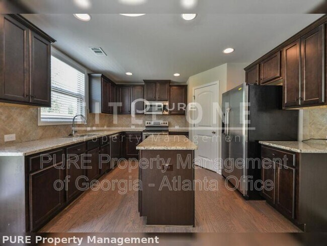 Building Photo - 4126 Water Mill Dr