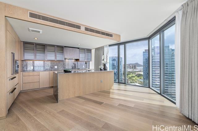 Building Photo - 1000 Auahi St