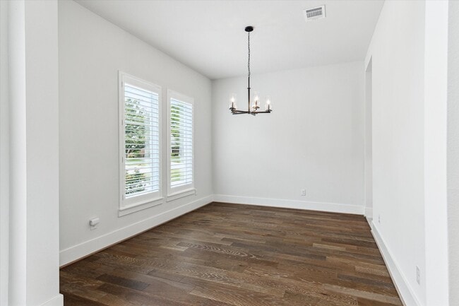 Building Photo - 626 Attingham Dr