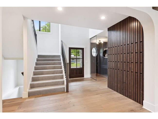 Building Photo - 21845 Byron Cir