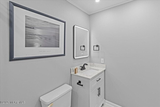 Building Photo - 45 Fielder Ave