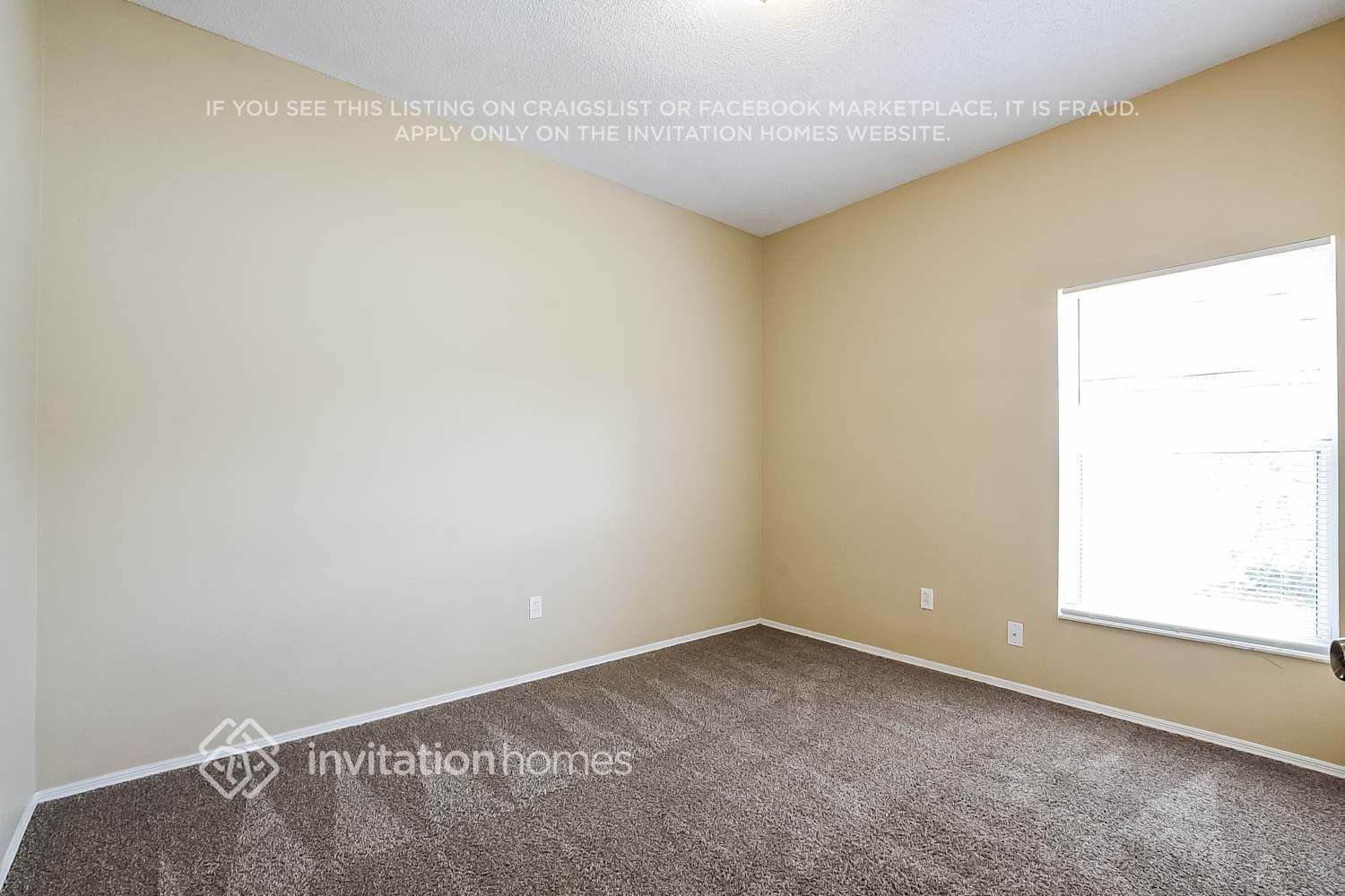 Building Photo - 352 Briar Bay Cir