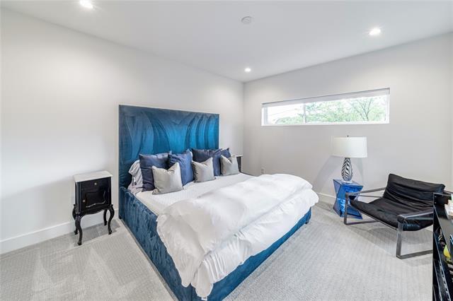 Building Photo - 9753 Mixon Dr